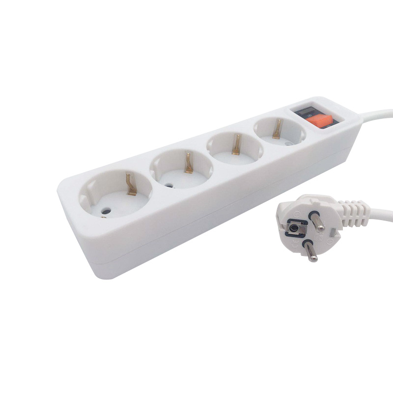 UV-rezisztens 4 outlets EU szabványos aljzat UV-rezisztens 4 outlets EU szabványos aljzat